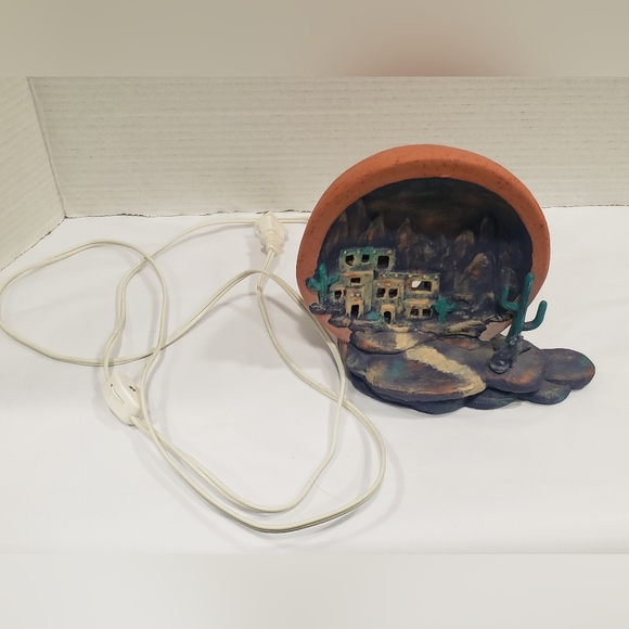 Vintage Ceramic Handpainted Southwest Adobe House Wolf Table Lamp Nightlight - Picture 7 of 12